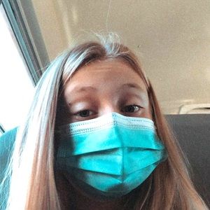 Meet your Posher, Kenadi